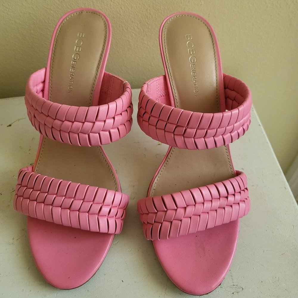 BCBG pumps